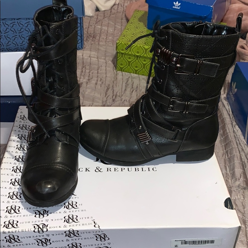 Rock and republic booties